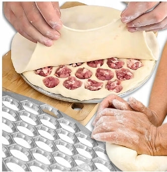 FORMA FOREMKA PIEROŻNICA DO PIEROGÓW USZEK RAVIOLI METALOWA 25 CM 37 SZTUK